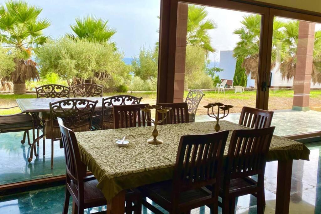 Villa Alcazaba Hills Adra