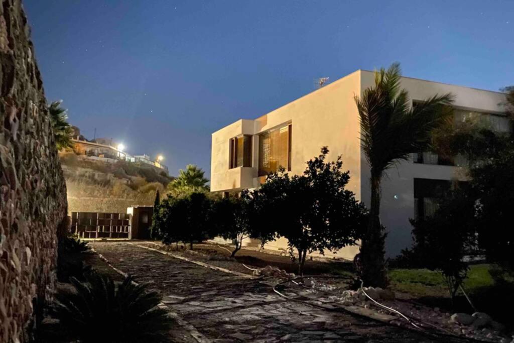 Alcazaba Hills * Adra