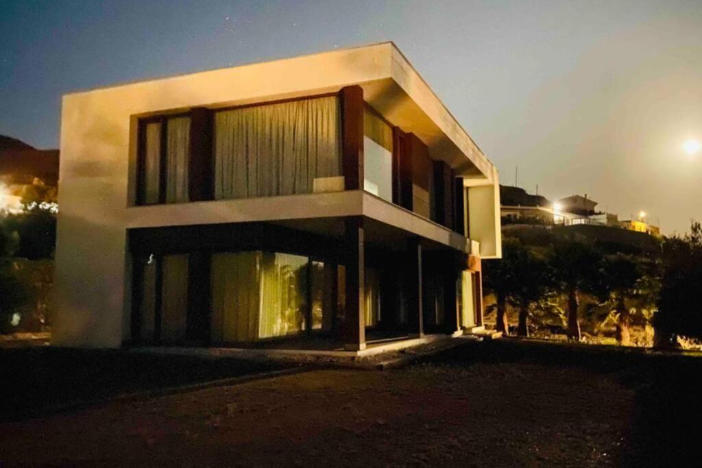 Villa Alcazaba Hills *